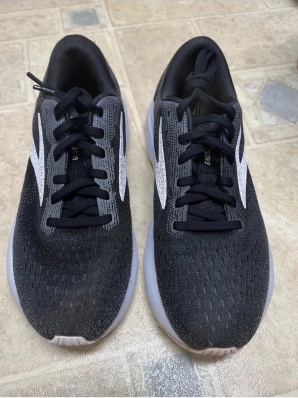 Brooks Women's Black and White Running Shoes